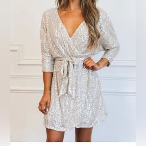 Style Rack dress. Size Small. NWT.